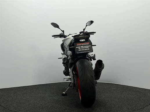 Yamaha MT 10 - Afbeelding 13 van 19