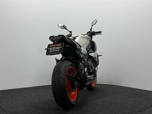 Yamaha MT 10 - Afbeelding 14 van 19