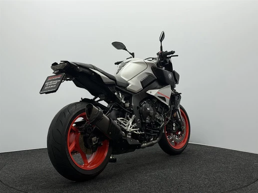 Yamaha MT 10 - Afbeelding 15 van 19