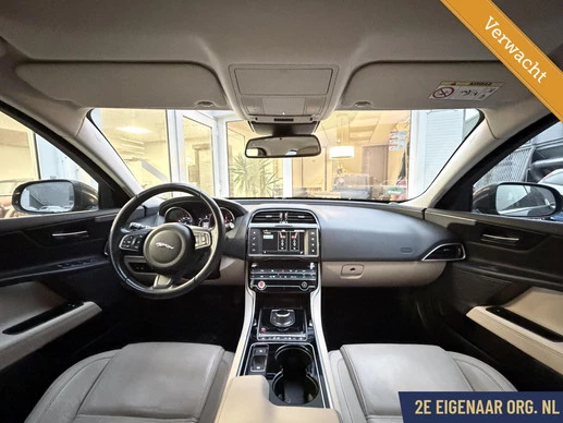 Jaguar XE - Afbeelding 7 van 14