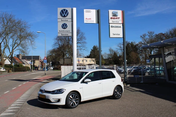 Volkswagen e-Golf - Afbeelding 25 van 30