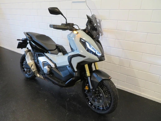 Honda X-ADV - Afbeelding 2 van 14