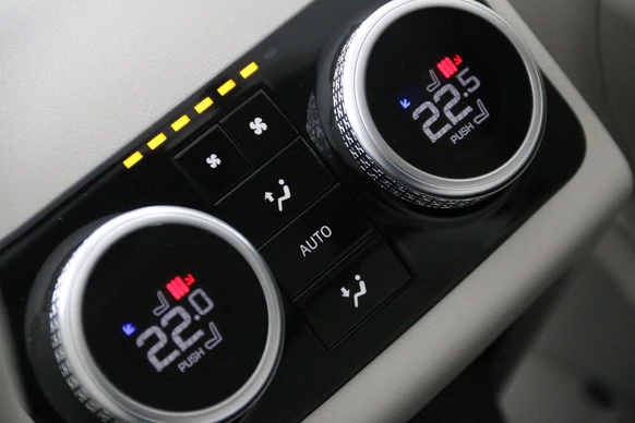 Jaguar I-PACE - Afbeelding 27 van 30