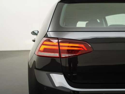 Volkswagen Golf - Afbeelding 21 van 30