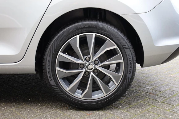 Škoda Rapid - Afbeelding 5 van 30