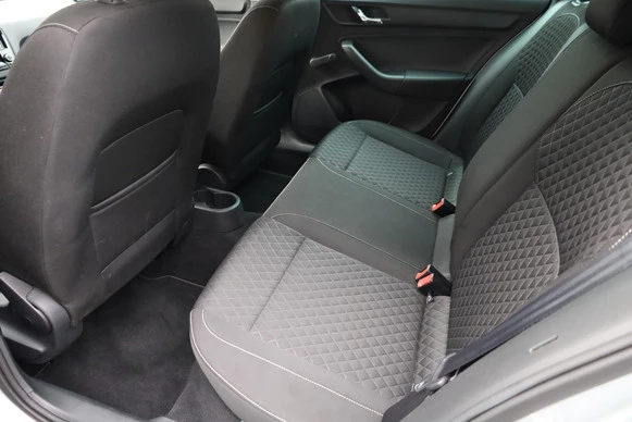 Škoda Rapid - Afbeelding 9 van 30