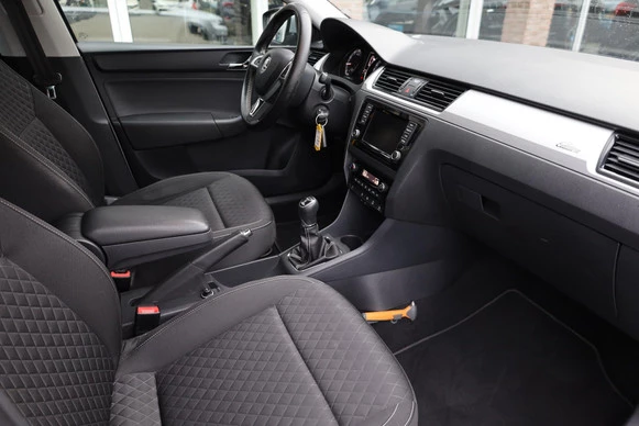 Škoda Rapid - Afbeelding 27 van 30