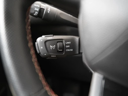 Peugeot e-2008 - Afbeelding 10 van 30