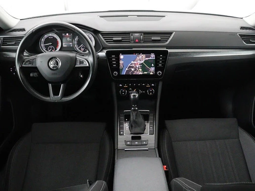 Škoda Superb - Afbeelding 10 van 30