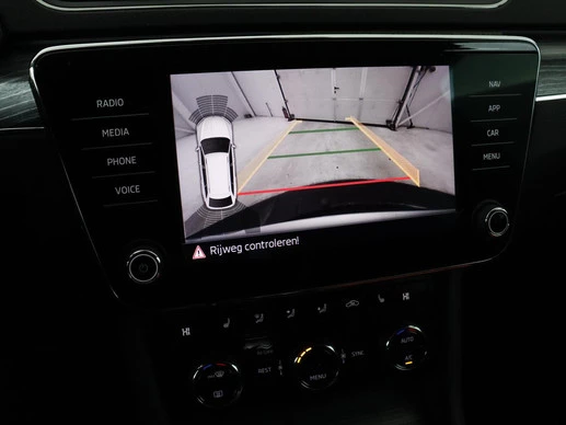 Škoda Superb - Afbeelding 16 van 30