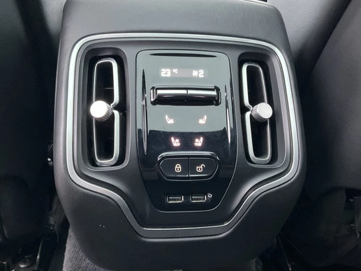 Aston Martin DBX - Afbeelding 15 van 30