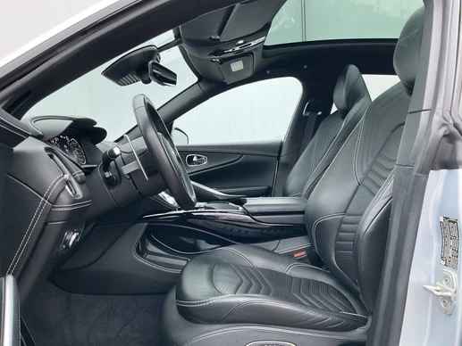 Aston Martin DBX - Afbeelding 25 van 30
