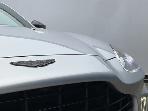 Aston Martin DBX - Afbeelding 28 van 30