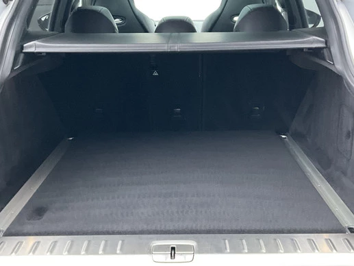 Aston Martin DBX - Afbeelding 29 van 30