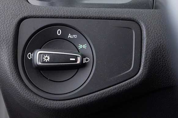 Volkswagen e-Golf - Afbeelding 10 van 28