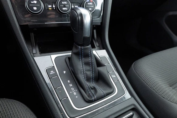 Volkswagen e-Golf - Afbeelding 13 van 28