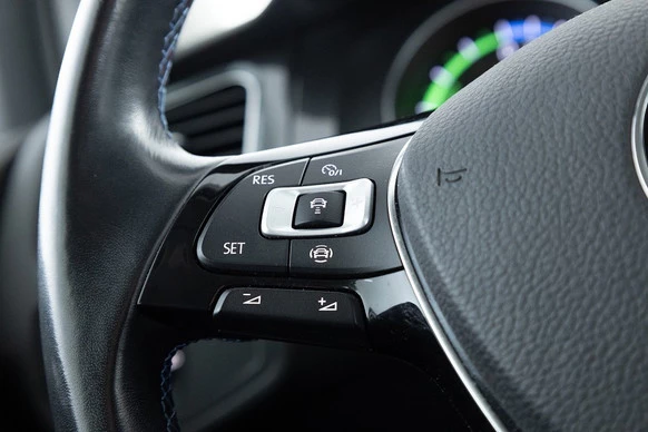 Volkswagen e-Golf - Afbeelding 14 van 28