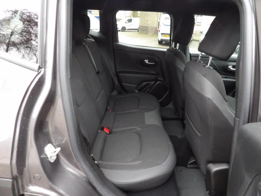 Jeep Renegade - Afbeelding 12 van 18