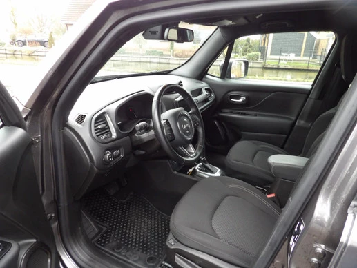 Jeep Renegade - Afbeelding 13 van 18