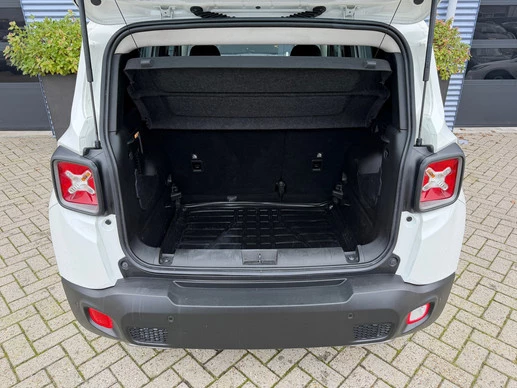 Jeep Renegade - Afbeelding 29 van 30