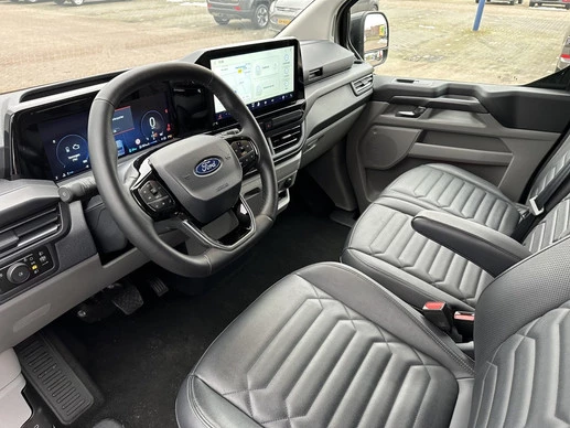Ford Tourneo Custom - Afbeelding 20 van 30