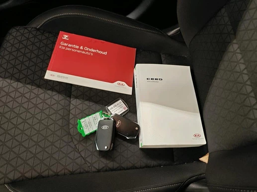 Kia Ceed - Afbeelding 8 van 19