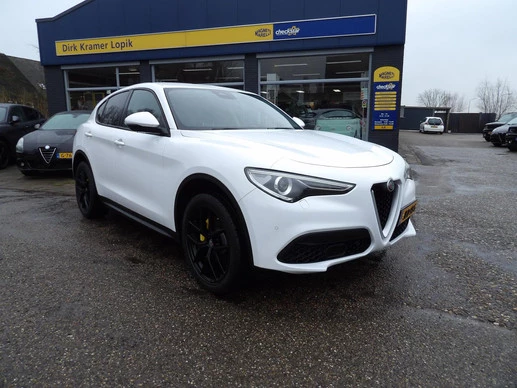 Alfa Romeo Stelvio - Afbeelding 1 van 16