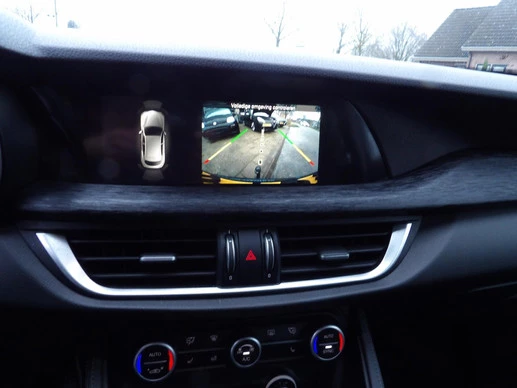 Alfa Romeo Stelvio - Afbeelding 15 van 16