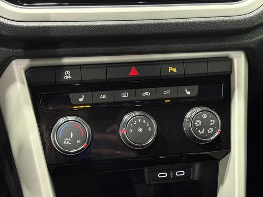 Volkswagen T-Roc - Afbeelding 19 van 30