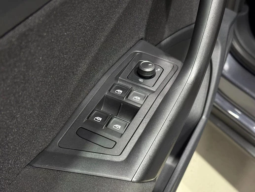 Volkswagen T-Roc - Afbeelding 30 van 30