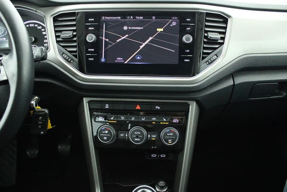 Volkswagen T-Roc - Afbeelding 12 van 30