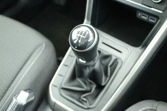 Volkswagen Polo - Afbeelding 28 van 30