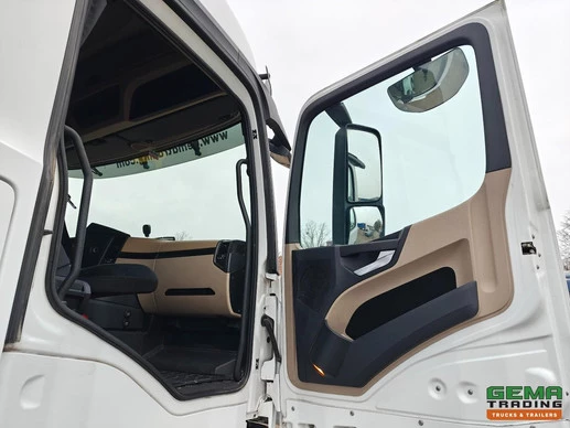 Mercedes-Benz Actros - Afbeelding 12 van 23