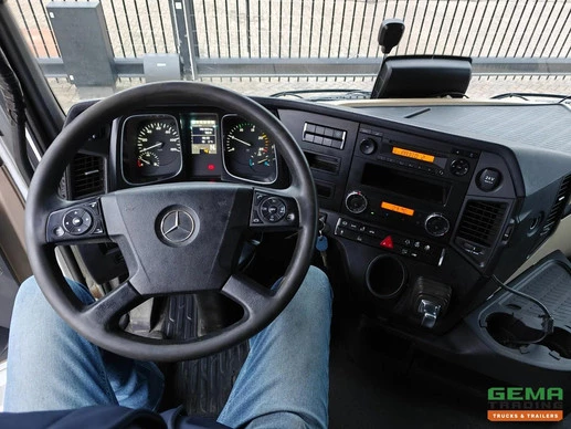 Mercedes-Benz Actros - Afbeelding 14 van 23