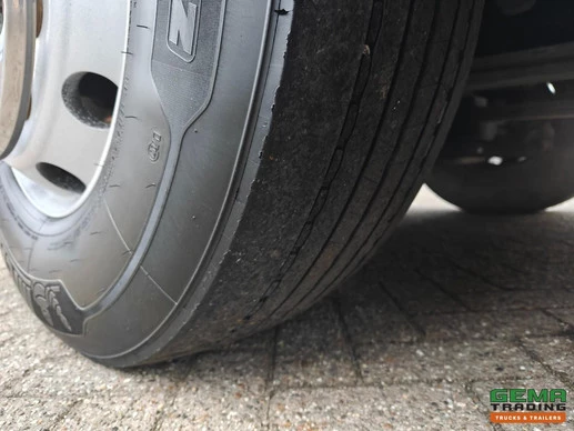 Mercedes-Benz Actros - Afbeelding 18 van 23