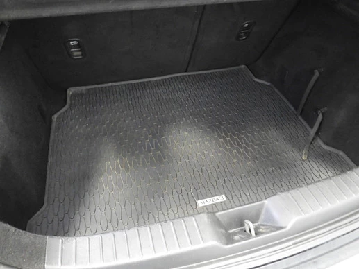 Mazda 3 - Afbeelding 28 van 30