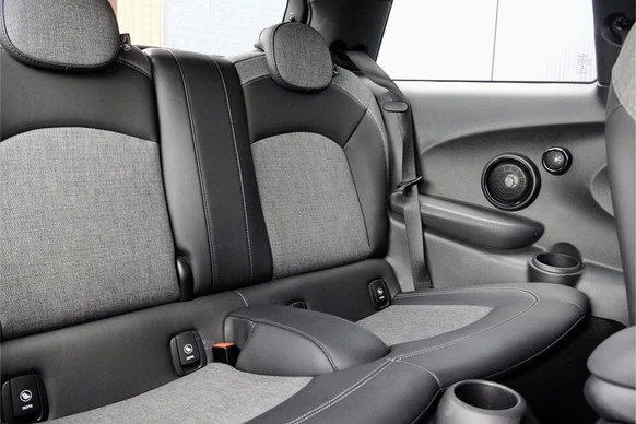 MINI Cooper - Afbeelding 13 van 30