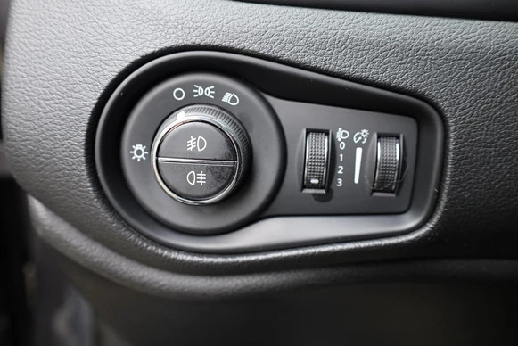 Jeep Renegade - Afbeelding 17 van 30