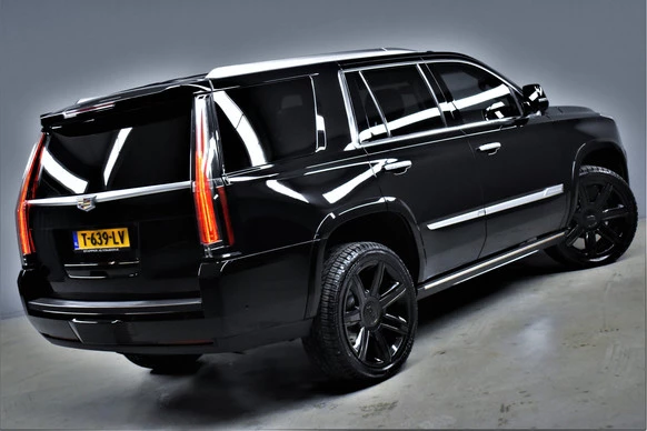 Cadillac Escalade - Afbeelding 12 van 30