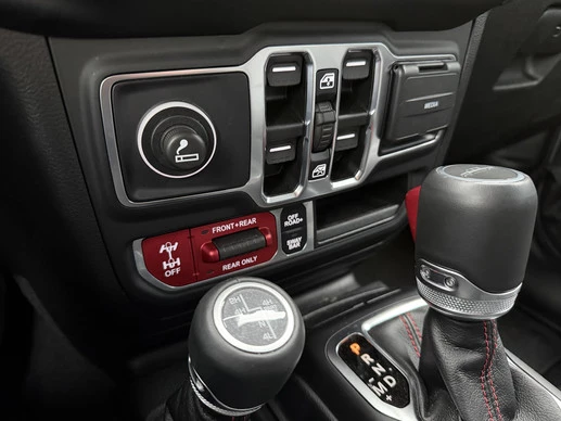 Jeep Gladiator - Afbeelding 15 van 30