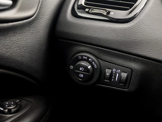 Jeep Compass - Afbeelding 25 van 30