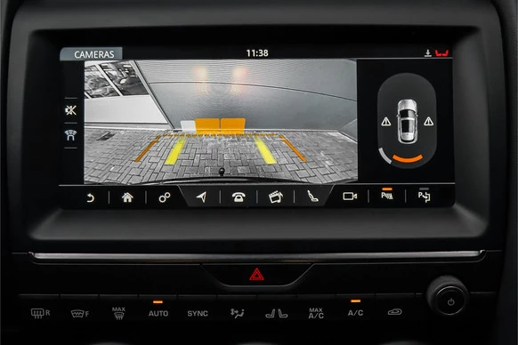 Jaguar E-PACE - Afbeelding 23 van 30