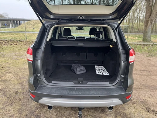 Ford Kuga - Afbeelding 8 van 27