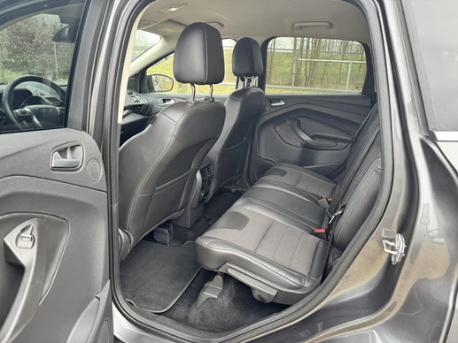 Ford Kuga - Afbeelding 13 van 27