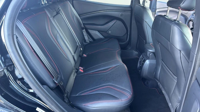 Ford Mustang Mach-E - Afbeelding 22 van 24