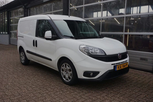 Fiat Doblò - Afbeelding 24 van 27