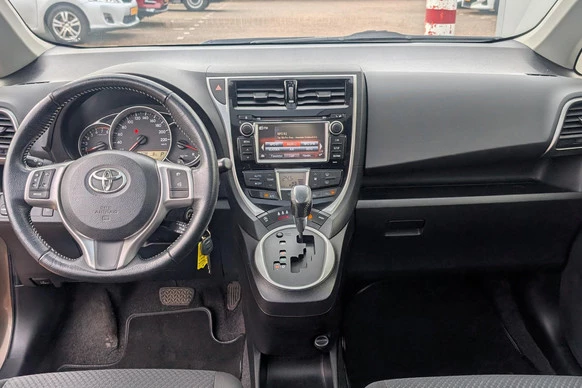 Toyota Verso-S - Afbeelding 16 van 30