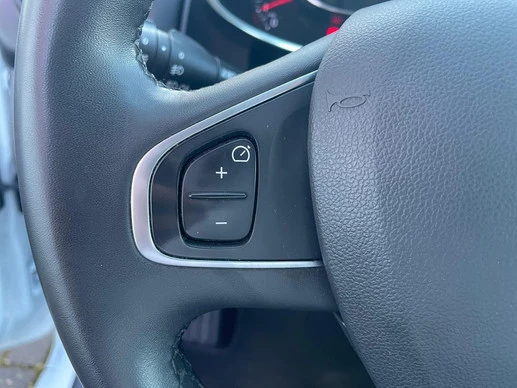 Renault Clio - Afbeelding 13 van 30