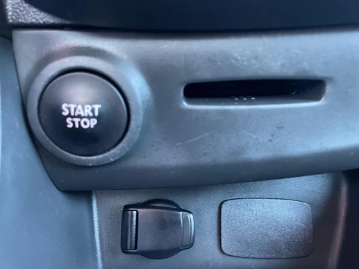 Renault Clio - Afbeelding 19 van 30