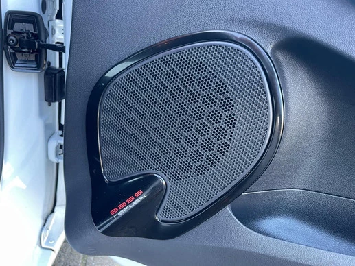 Renault Clio - Afbeelding 28 van 30